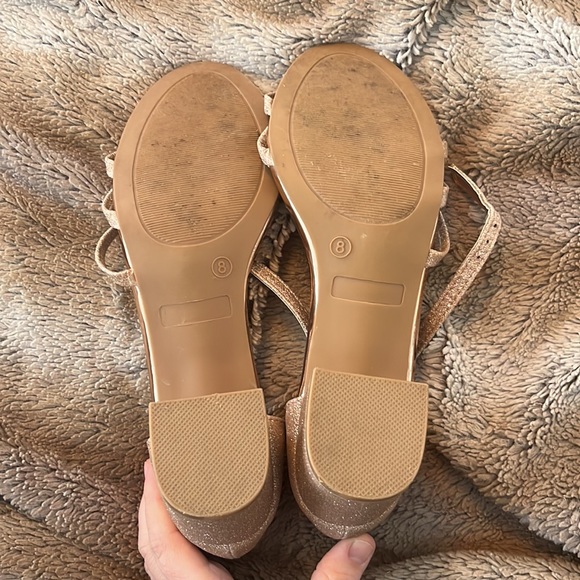 5/$25 rose gold glitter pumps - Picture 5 of 6